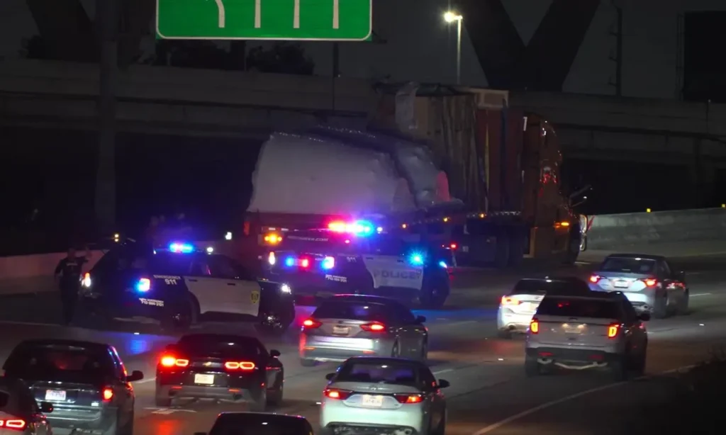 Truck accident lawyer Houston helping an injured victim recover maximum compensation after a serious commercial truck collision in Texas.
