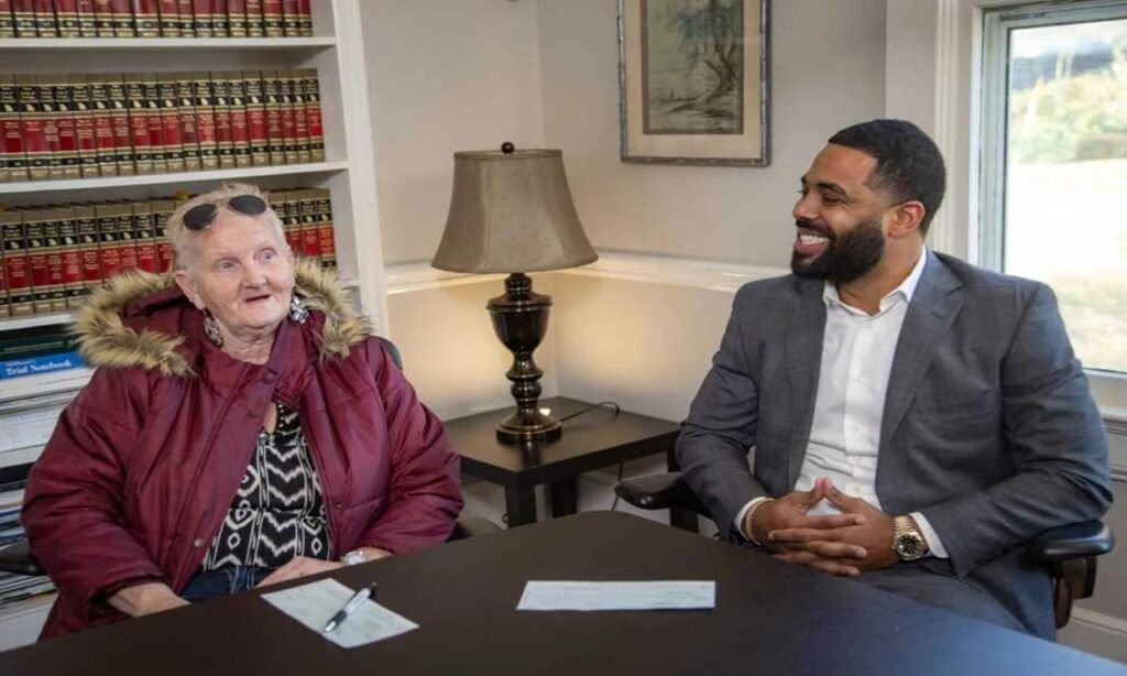 Truck accident lawyer Atlanta helping injured victims recover maximum compensation after serious commercial truck collision in Georgia